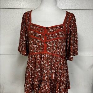 Rewind Red Floral Blouse with Button Detail